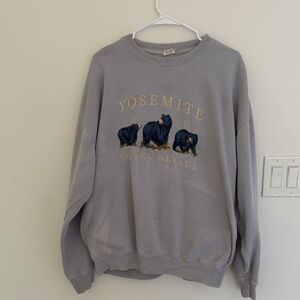 Yosemite Sierra Nevada Gray Sweater